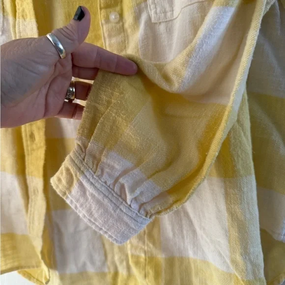 American Eagle Outfitters yellow and white plaid flannel shirt. NWT size S - Picture 5 of 6